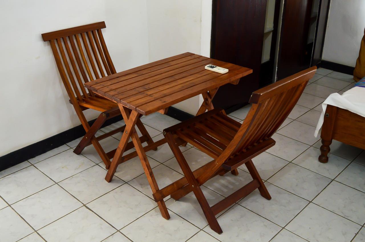 Sanana Conference Center And Holiday Resort Mombasa Bagian luar foto